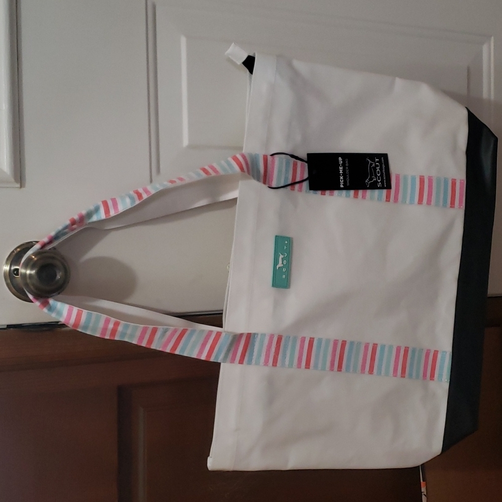Scout Pick-Me-Up Shoulder Bag